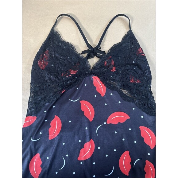 Women’s Red And Black Lips Lingerie Chemise Lace Cut Out Size Large Dress - Picture 3 of 8